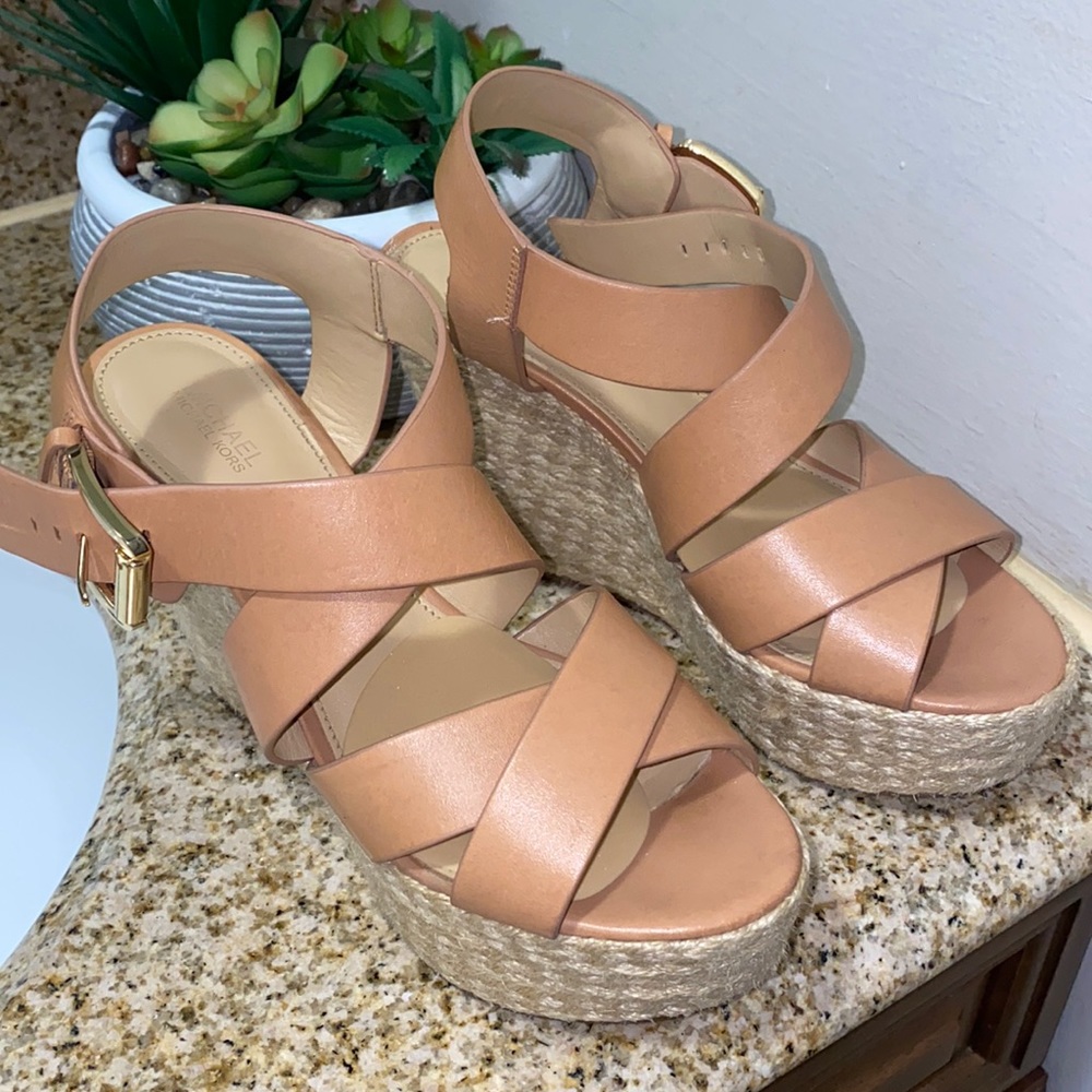Wedge shoes MK